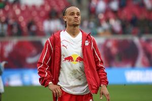 talkSport：阿森纳和切尔西竞争RB莱比锡的哈维-西蒙斯