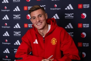 贝巴：我谨慎看待塞斯科，霍伊伦齐尔克泽来曼联之前踢得也很好